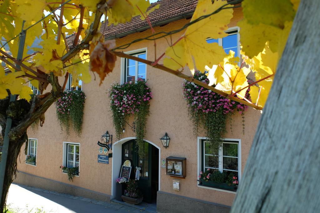 Weingut Donabaum "In Der Spitz" Lejlighed Spitz an der Donau Eksteriør billede